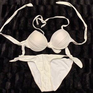 (SOLD) White bikini!